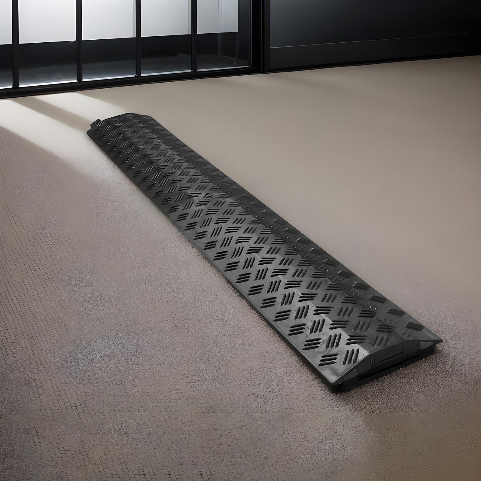 Outdoor Power Line Cover - ケーブルランプ、屋外用トラフィックスピードバンプ、屋内電力線カバー、歩道、道路、ガレージ、私道、アスファルト用ケーブル保護