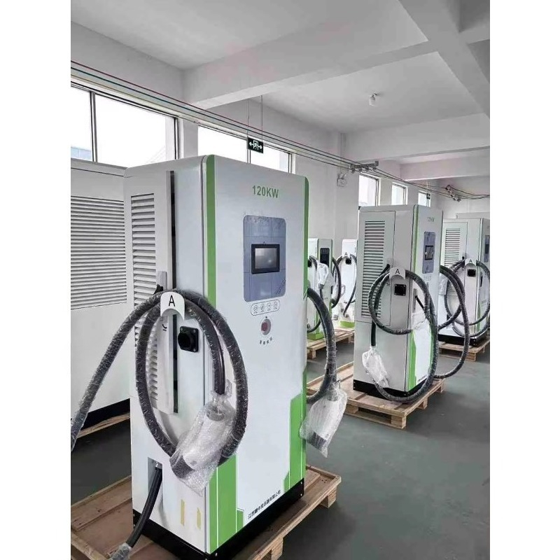 EV充電ステーション 7kW/22kW/120kW 新型 1 - Outdoor Power Station のレビューと価格